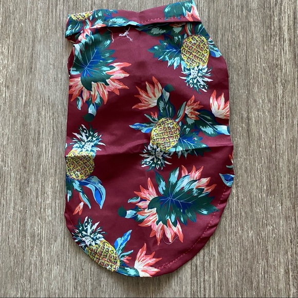 Pet Hawaiian Red Shirt - Picture 2 of 3
